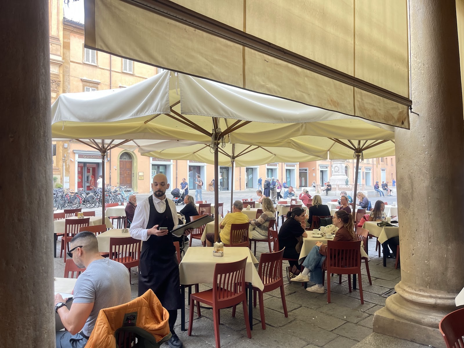 Caffè Zanarini: the place