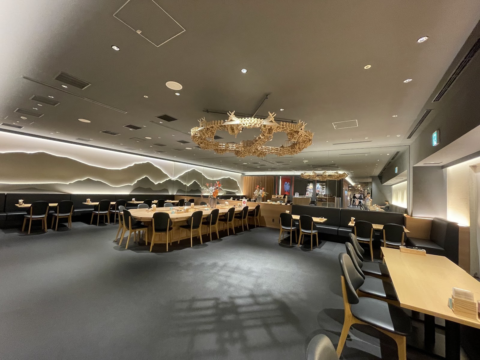 HALAL/VEGAN Honolu Premier Air Haneda: the place