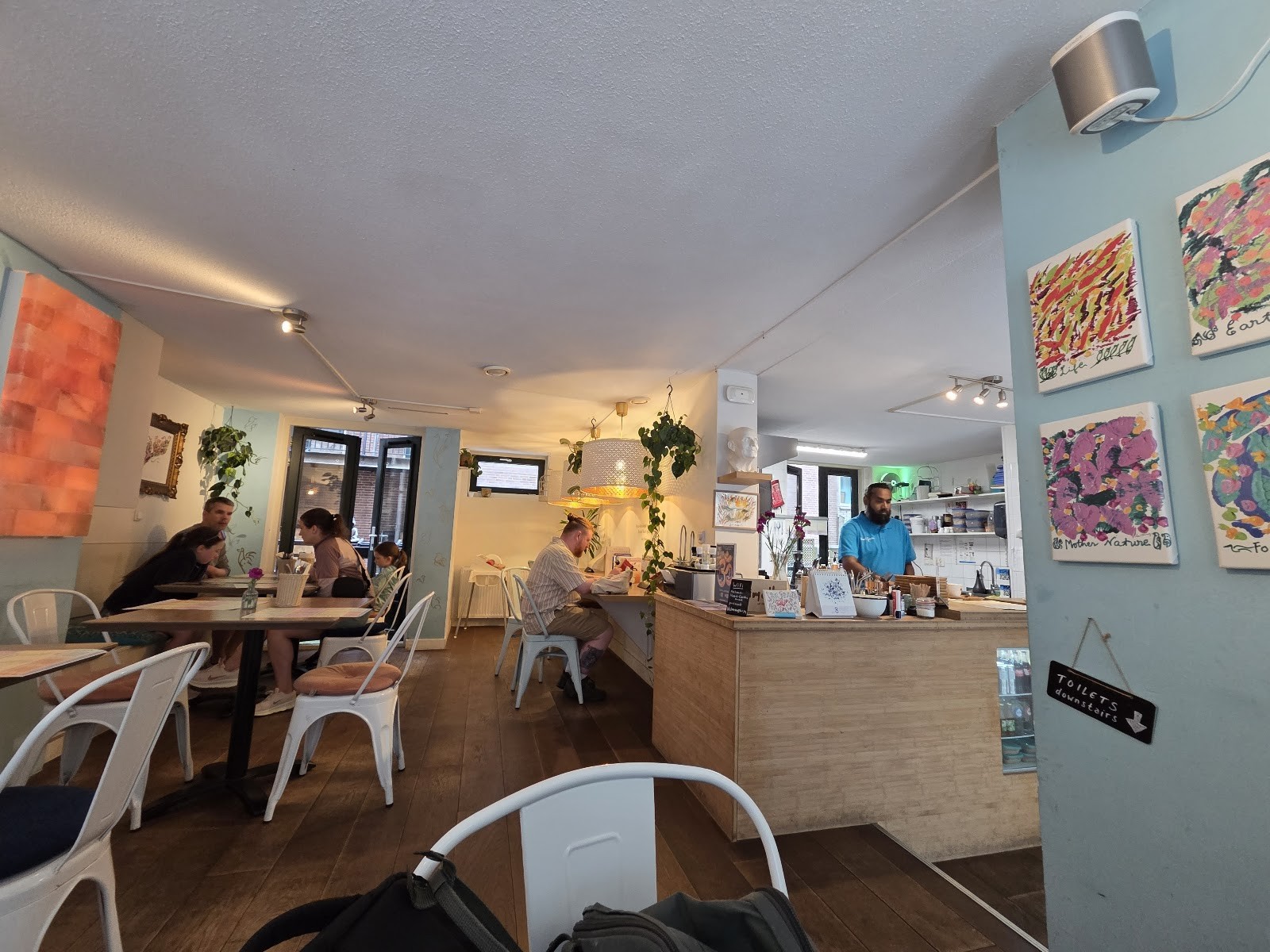 Heart-Garden Waffles & Coffee: the place