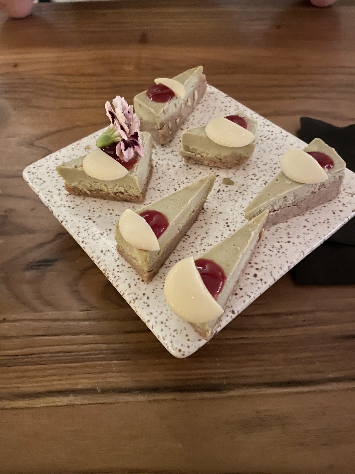 Hearth: food & drinks