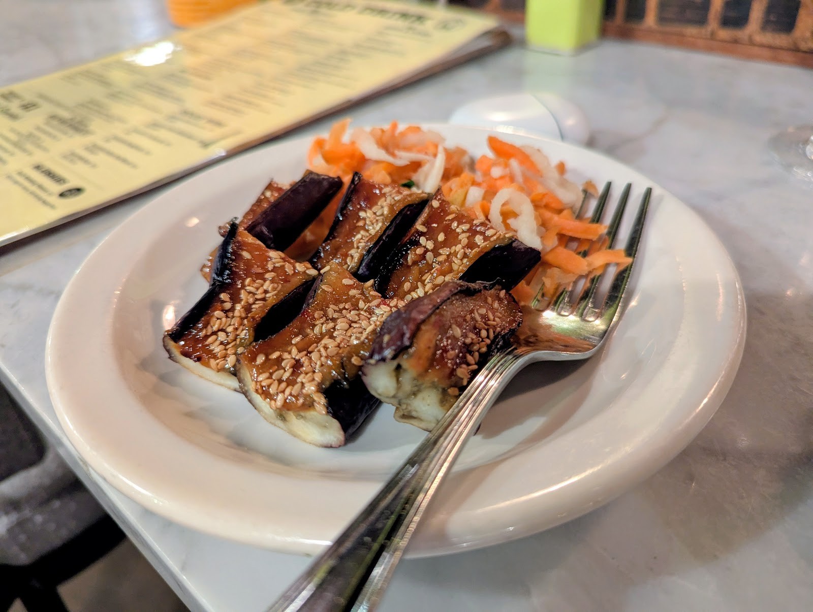 Ba Bar Green: food & drinks