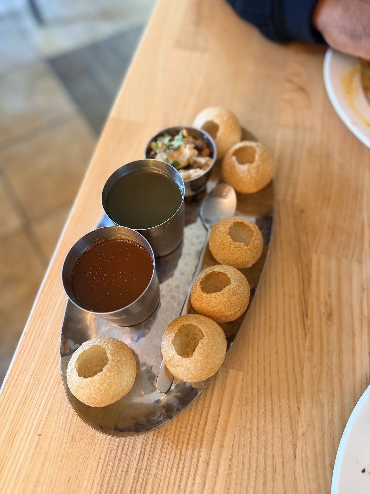 Taj Indian Sweets & Restaurant Surry Hills: food & drinks
