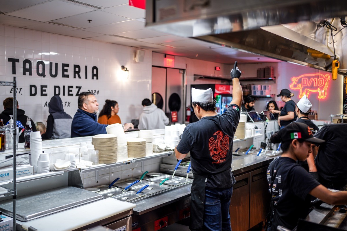 Taqueria De Diez (D/10): the place