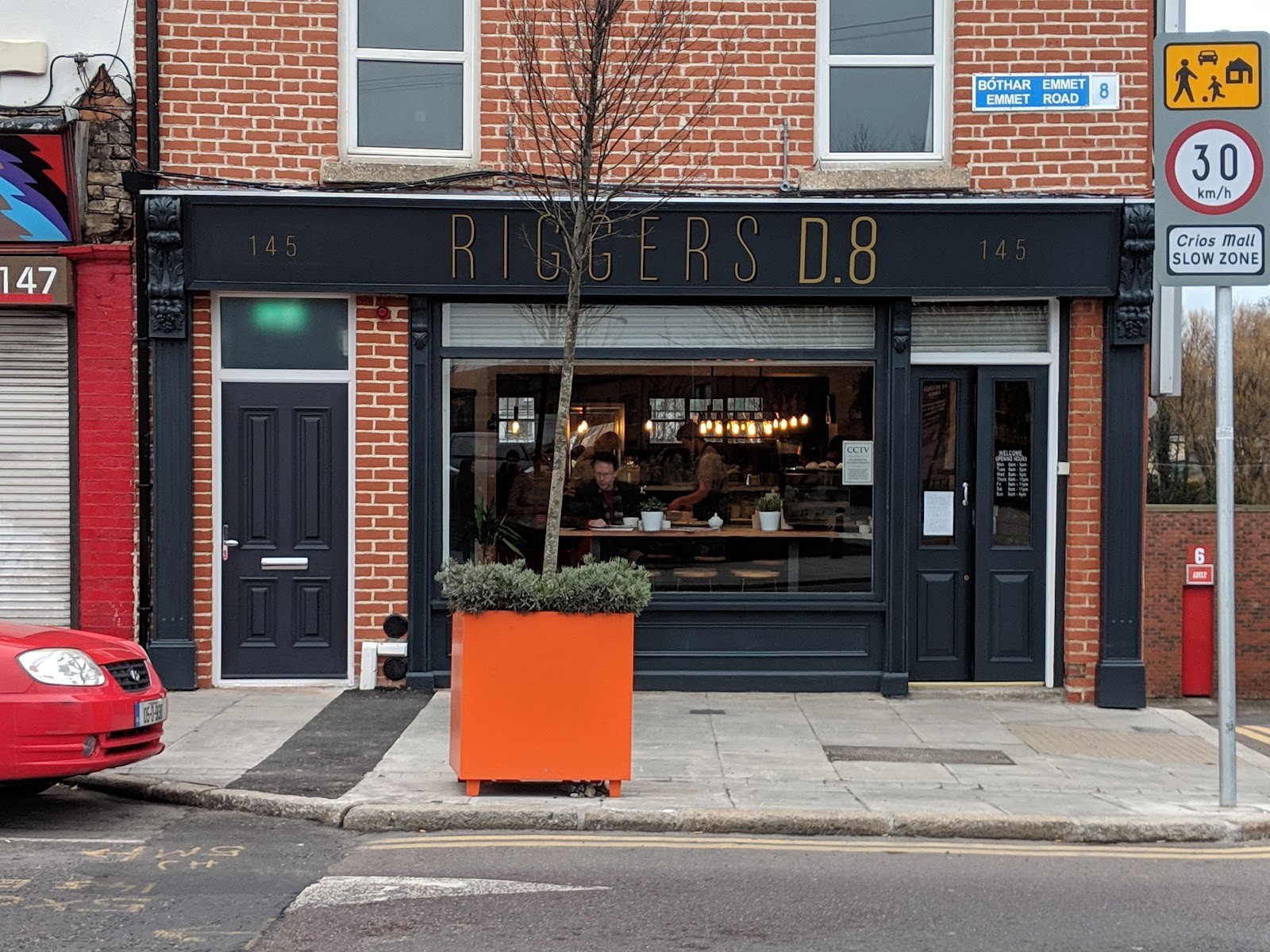 Riggers D8: the place