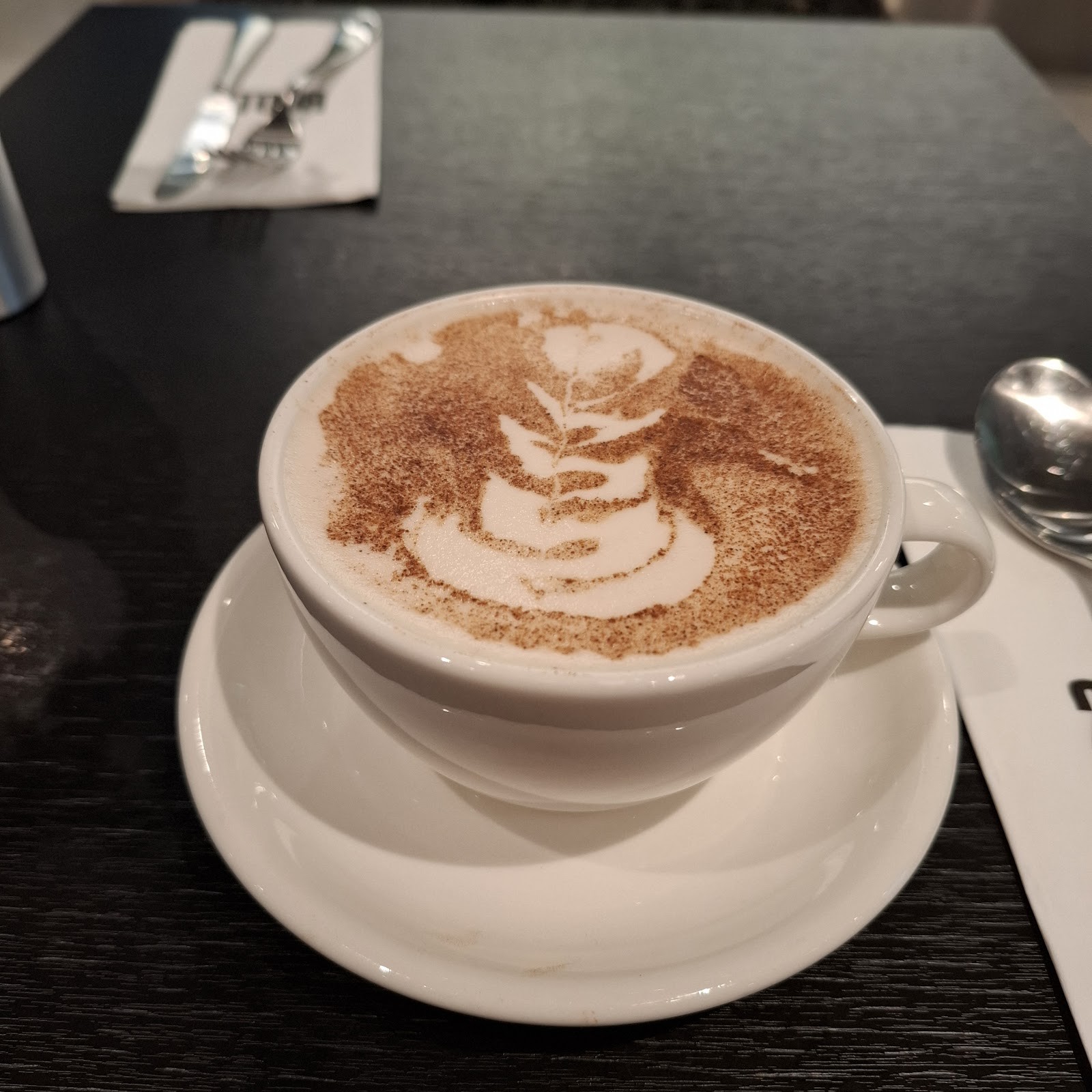 Roots: food & drinks
