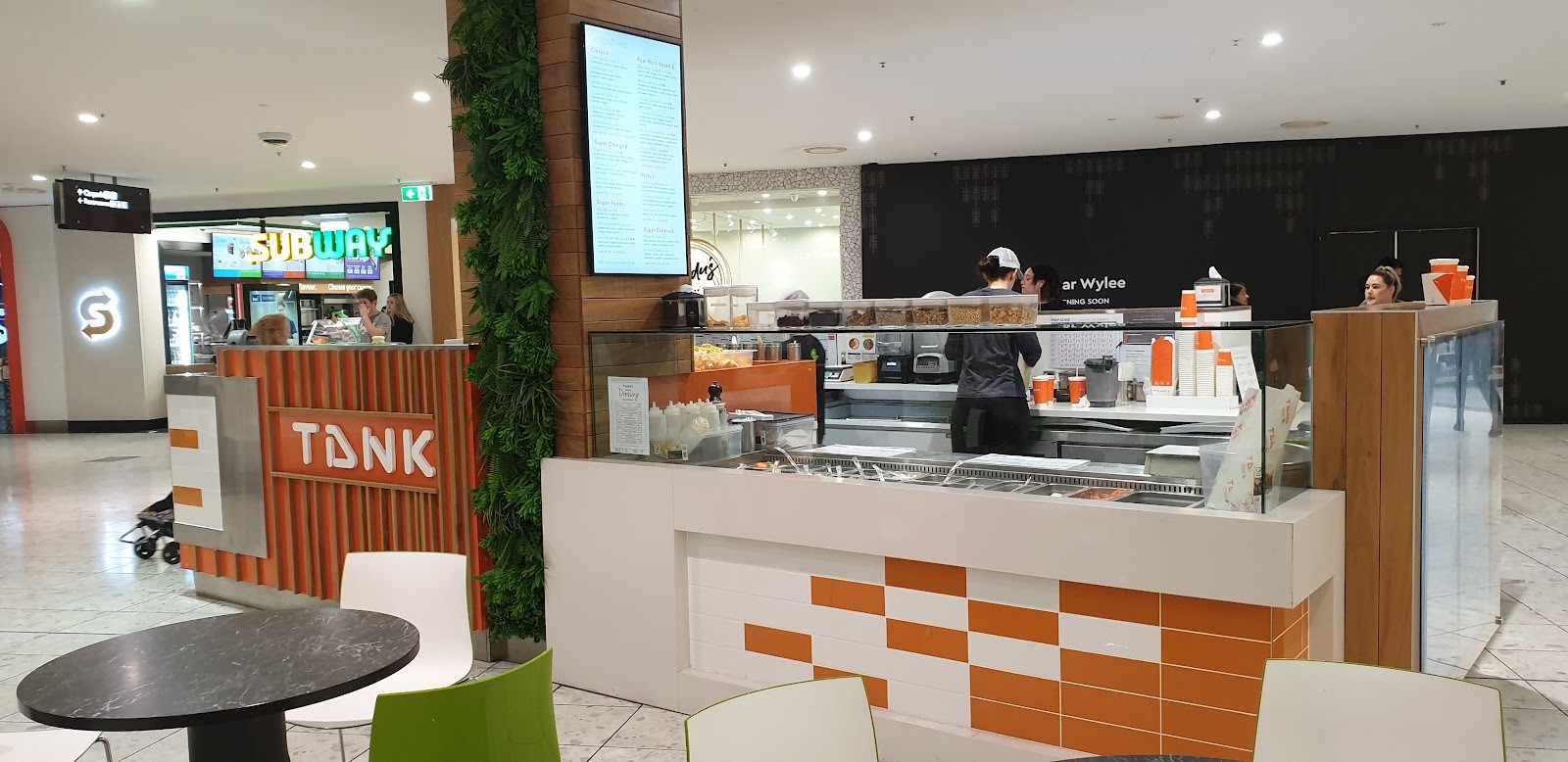 TANK St Lukes - Smoothies, Raw Juices, Salads & Wraps: the place