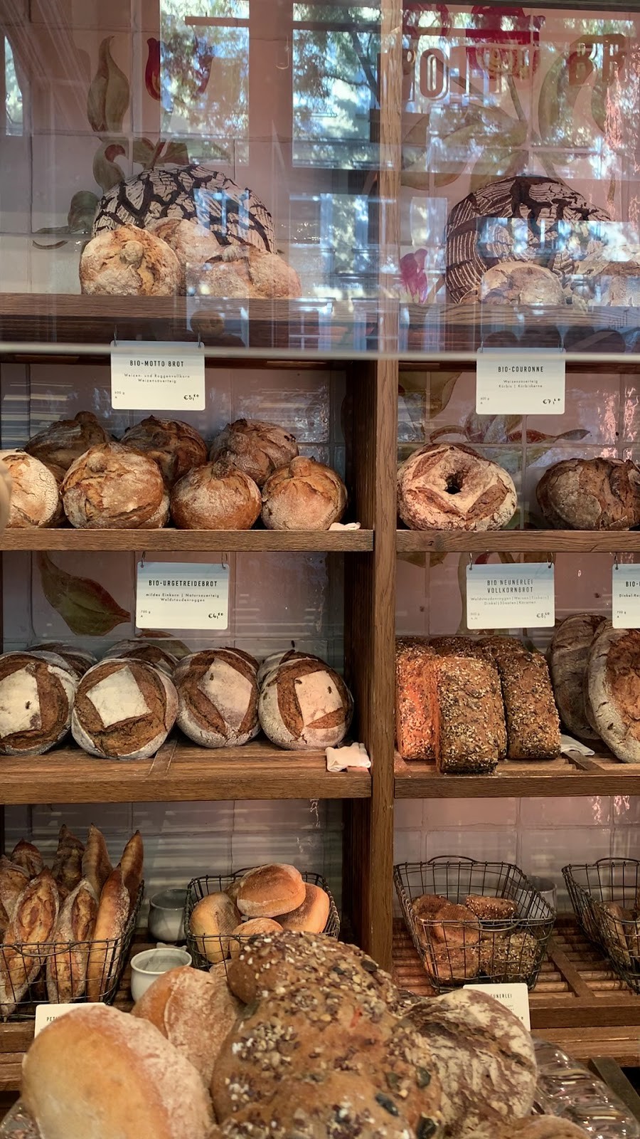 Motto Brot: the place