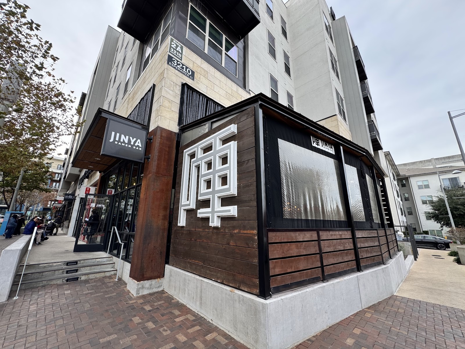 JINYA Ramen Bar - Austin: the place