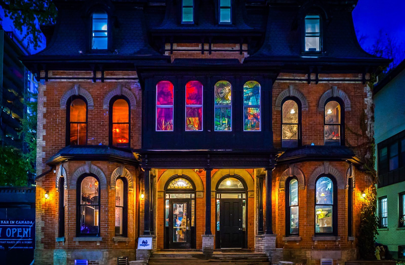 Storm Crow Manor: the place