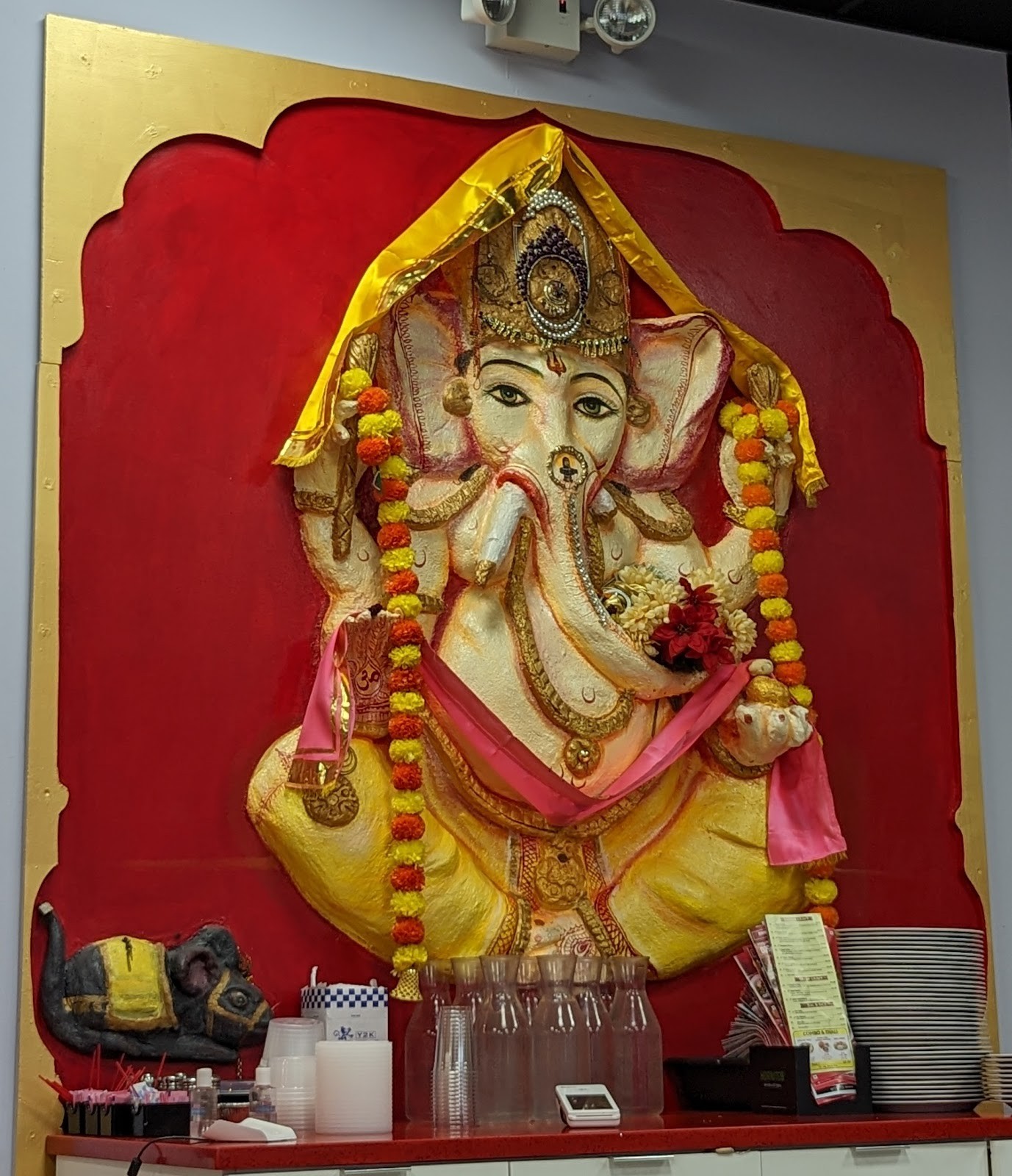 Honest Indian Vegetarian Restaurant: the place