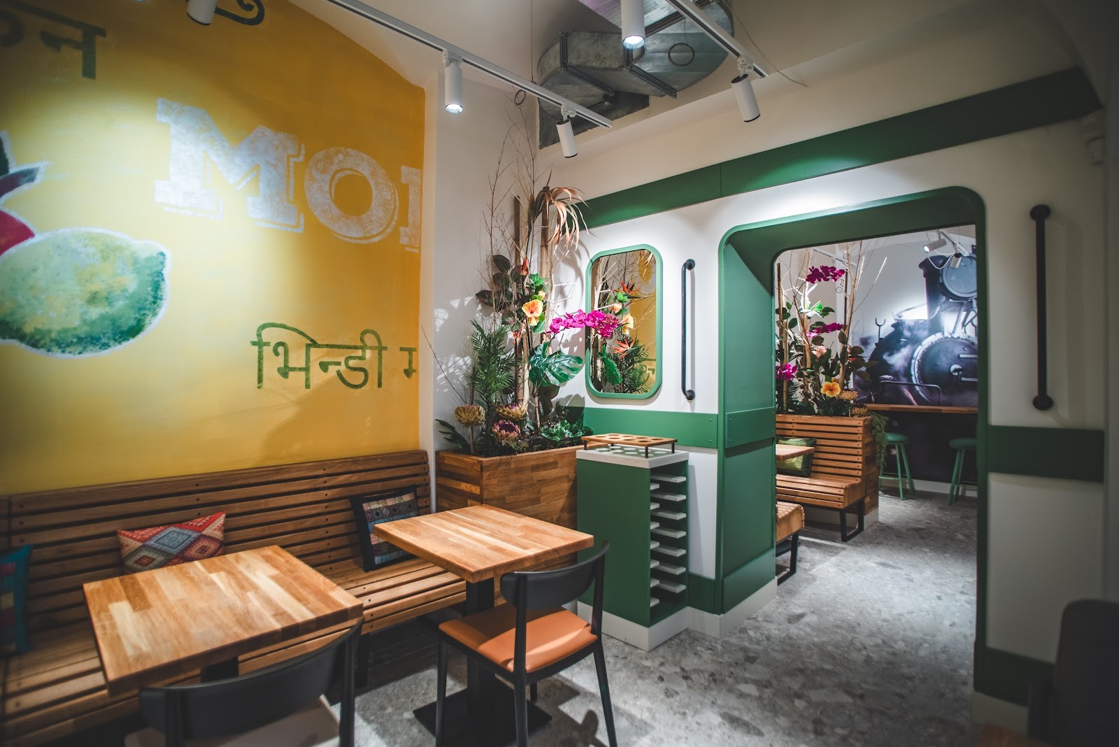 Bombay Express: the place