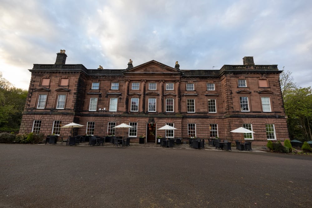 Allerton Hall - Dining & Carvery: the place