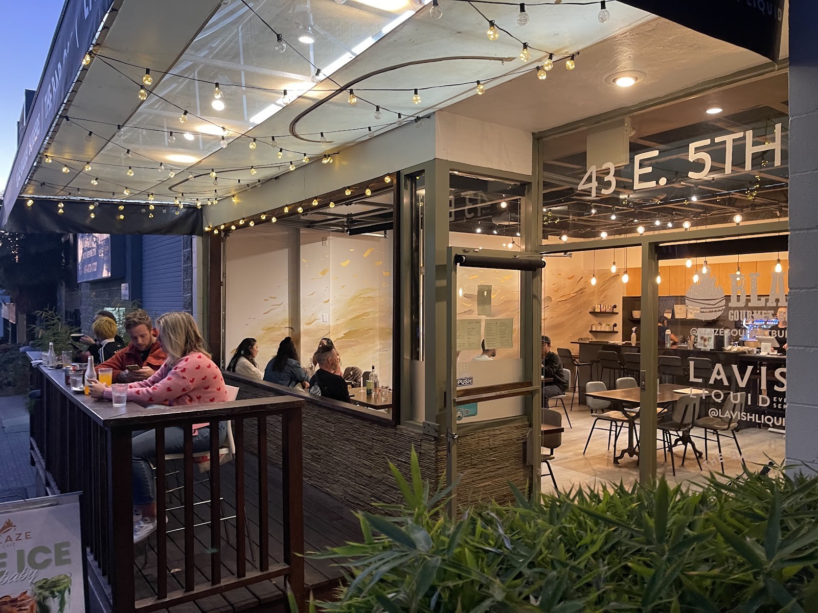 Blaze Gourmet Burgers: the place