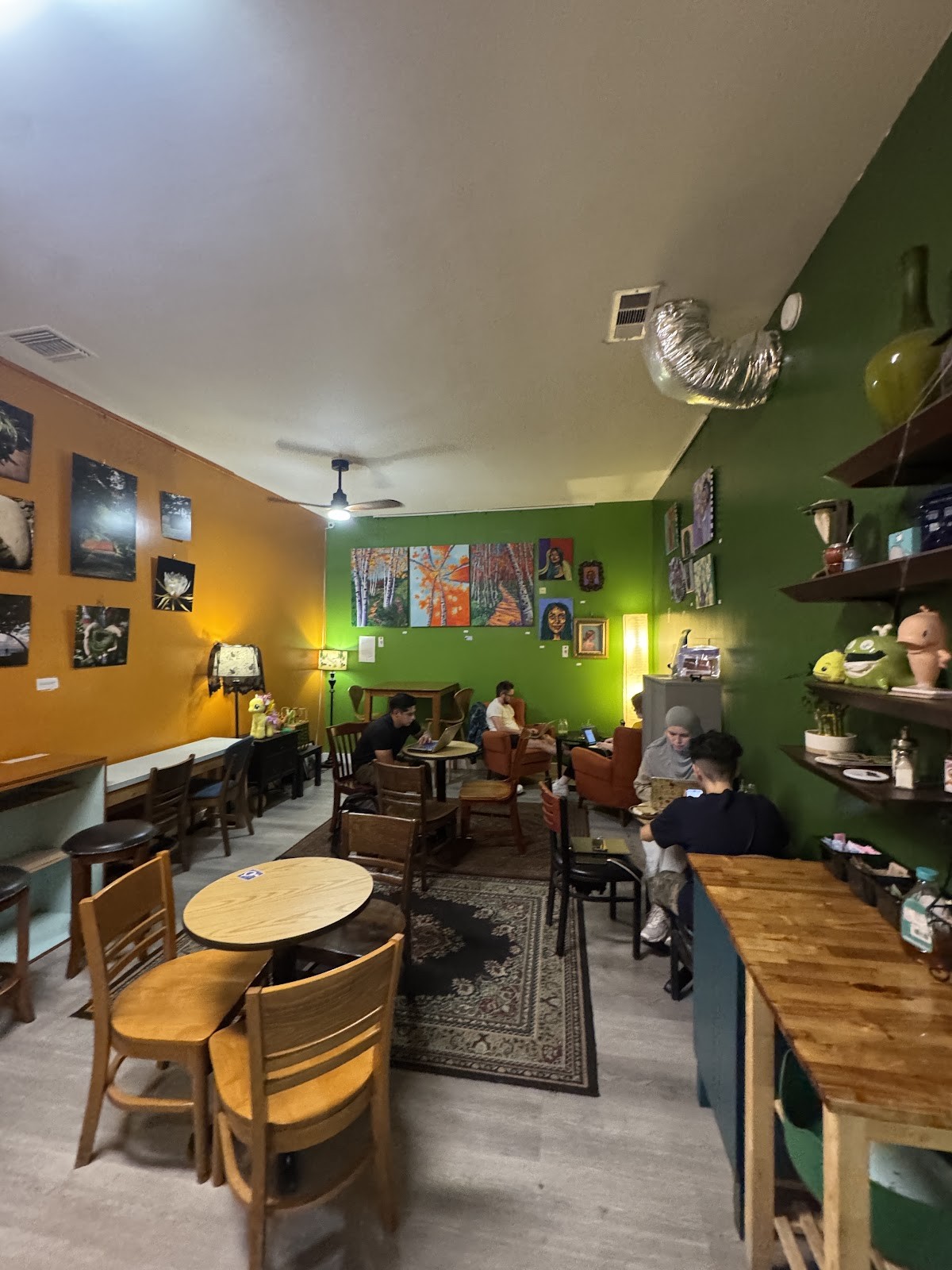 Moby's Coffee & Tea: the place