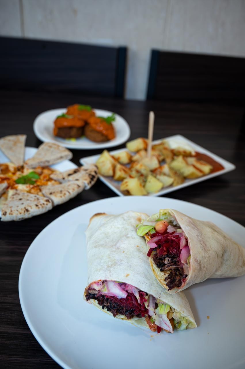 Perejil: food & drinks