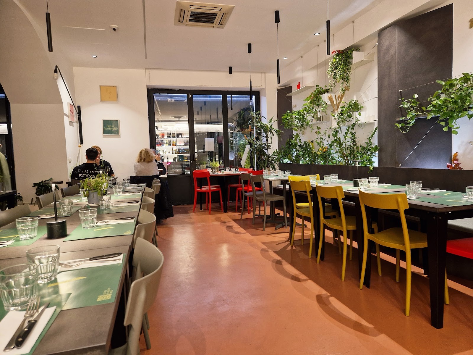 Vurria Pizzeria: the place