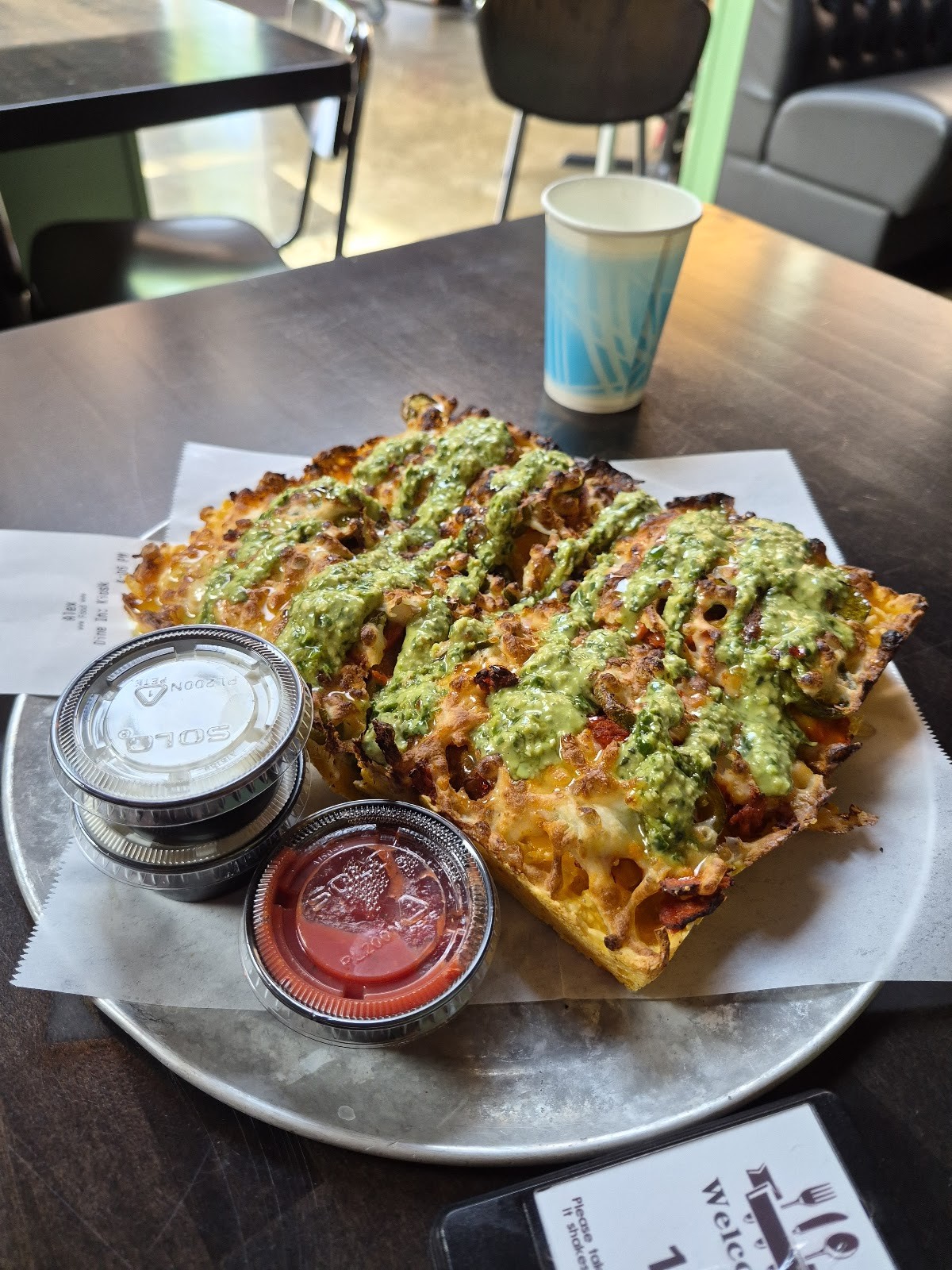 Boxcar Pizza: food & drinks