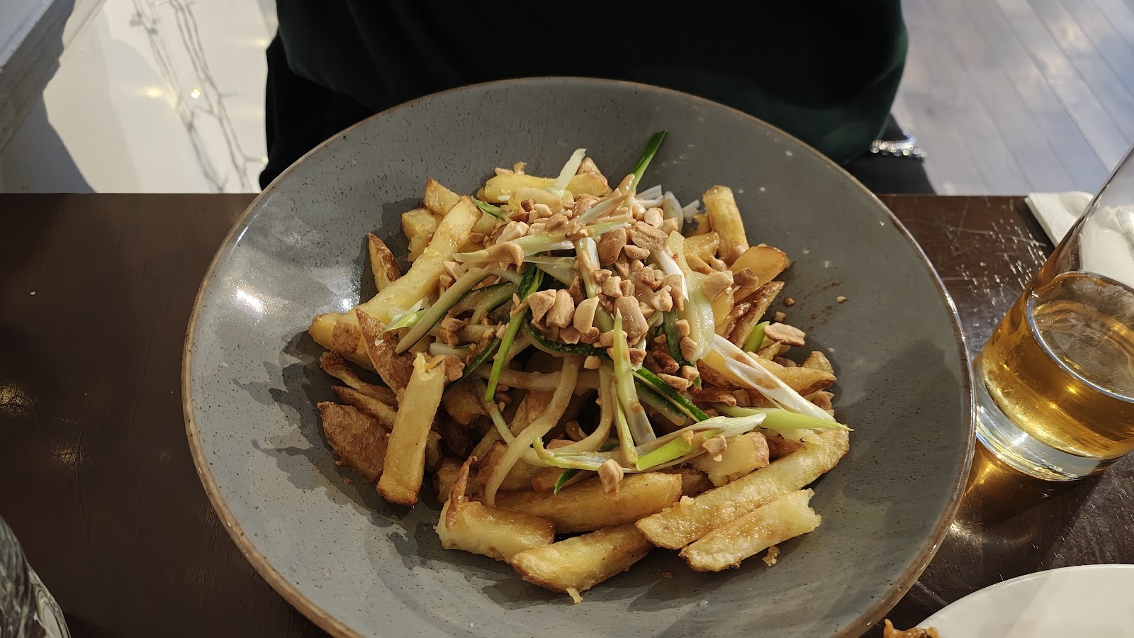 Mono: food & drinks