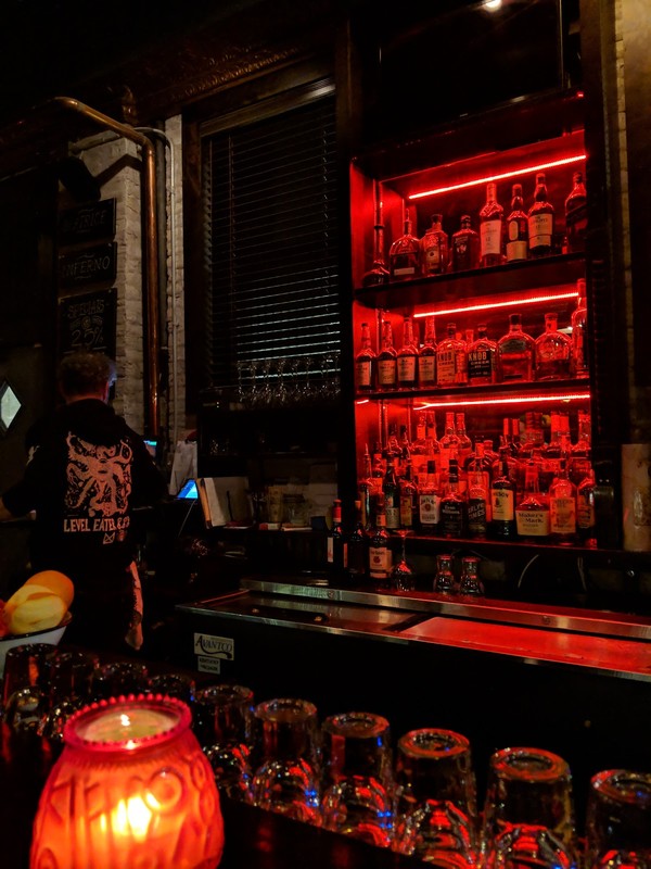 Dante’s Tavern: photo 4