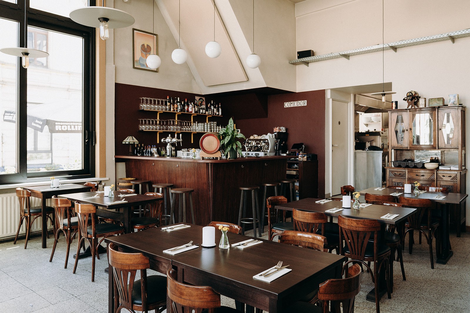 Comedor: the place