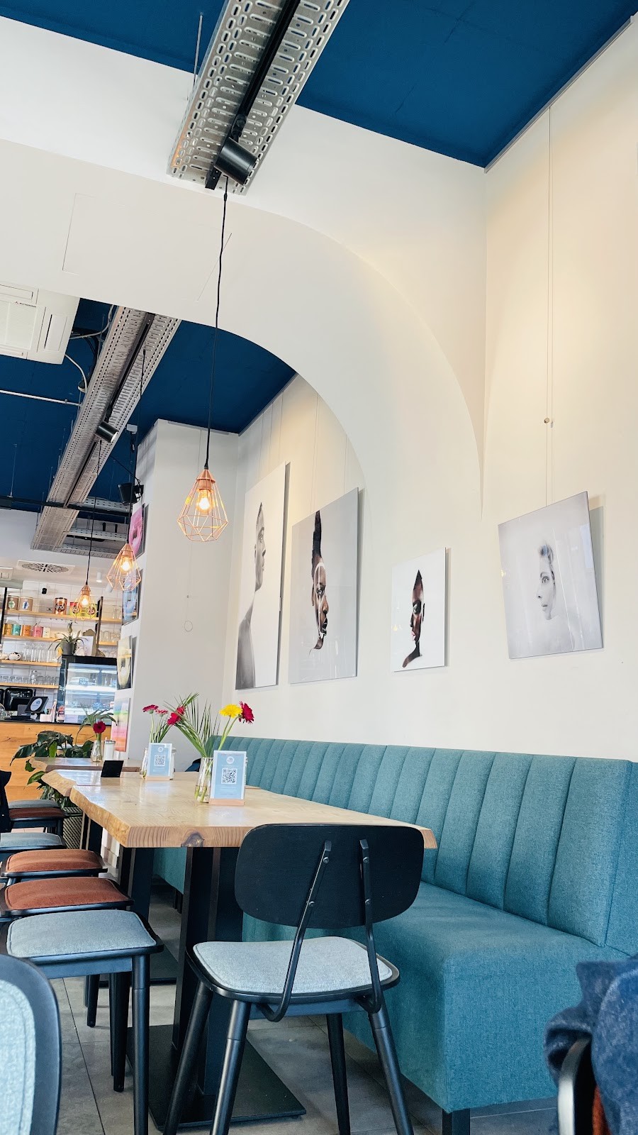 Copper Bay Superfood & Coffee: the place