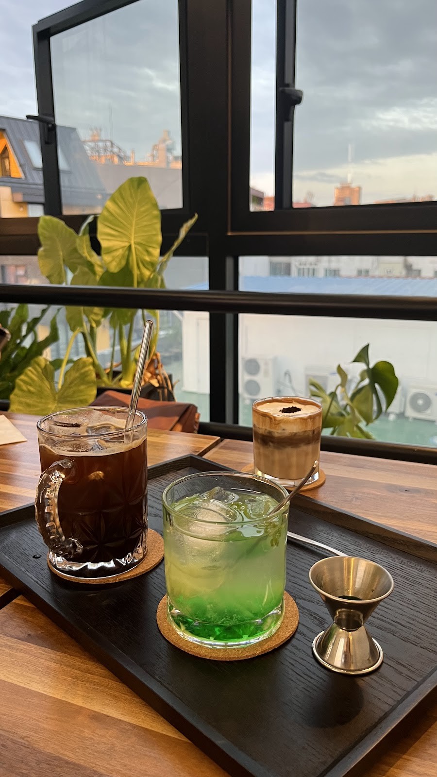 Coffee Doga Heritage: food & drinks