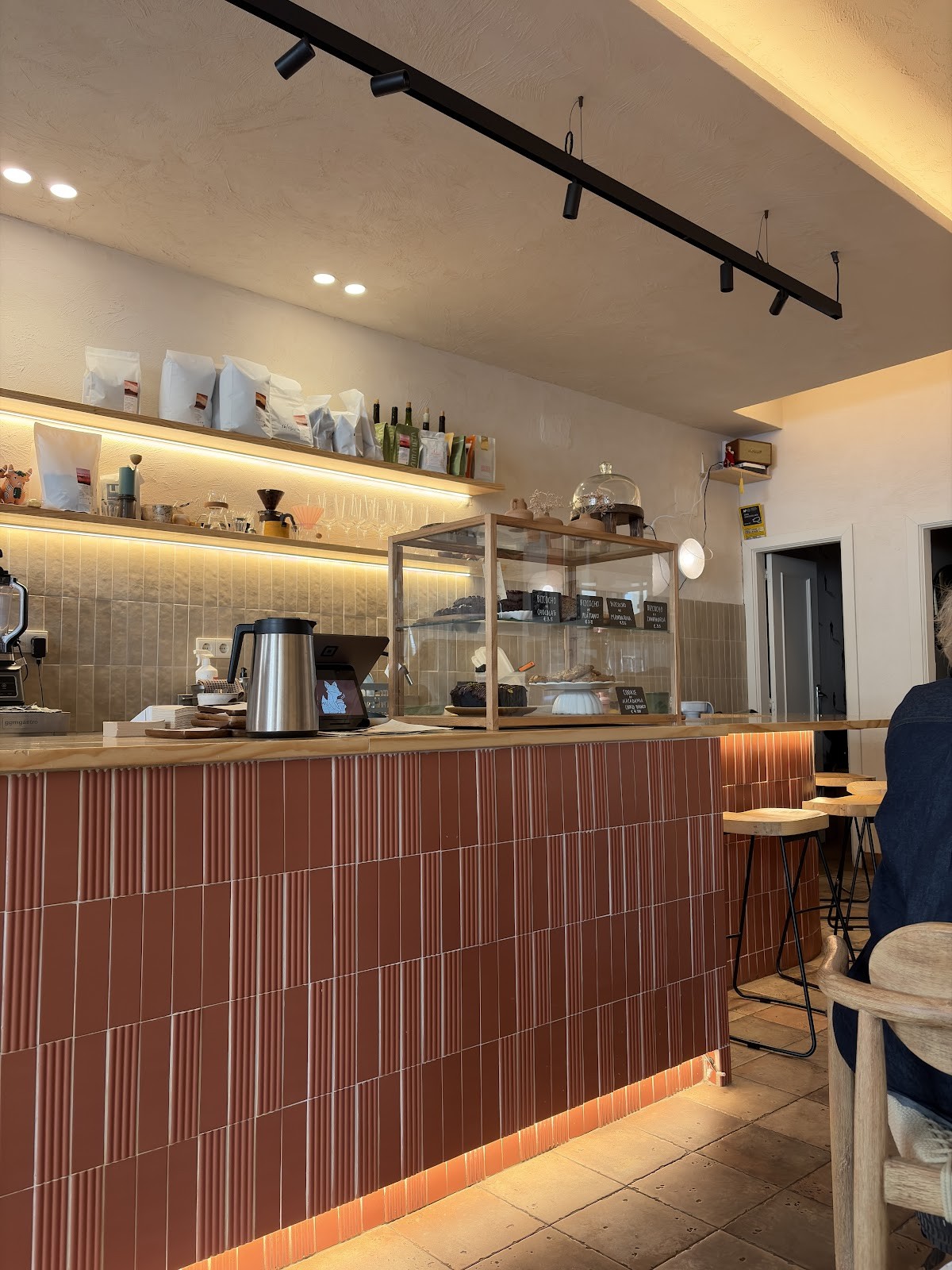 Nuna Coffee Shop: the place