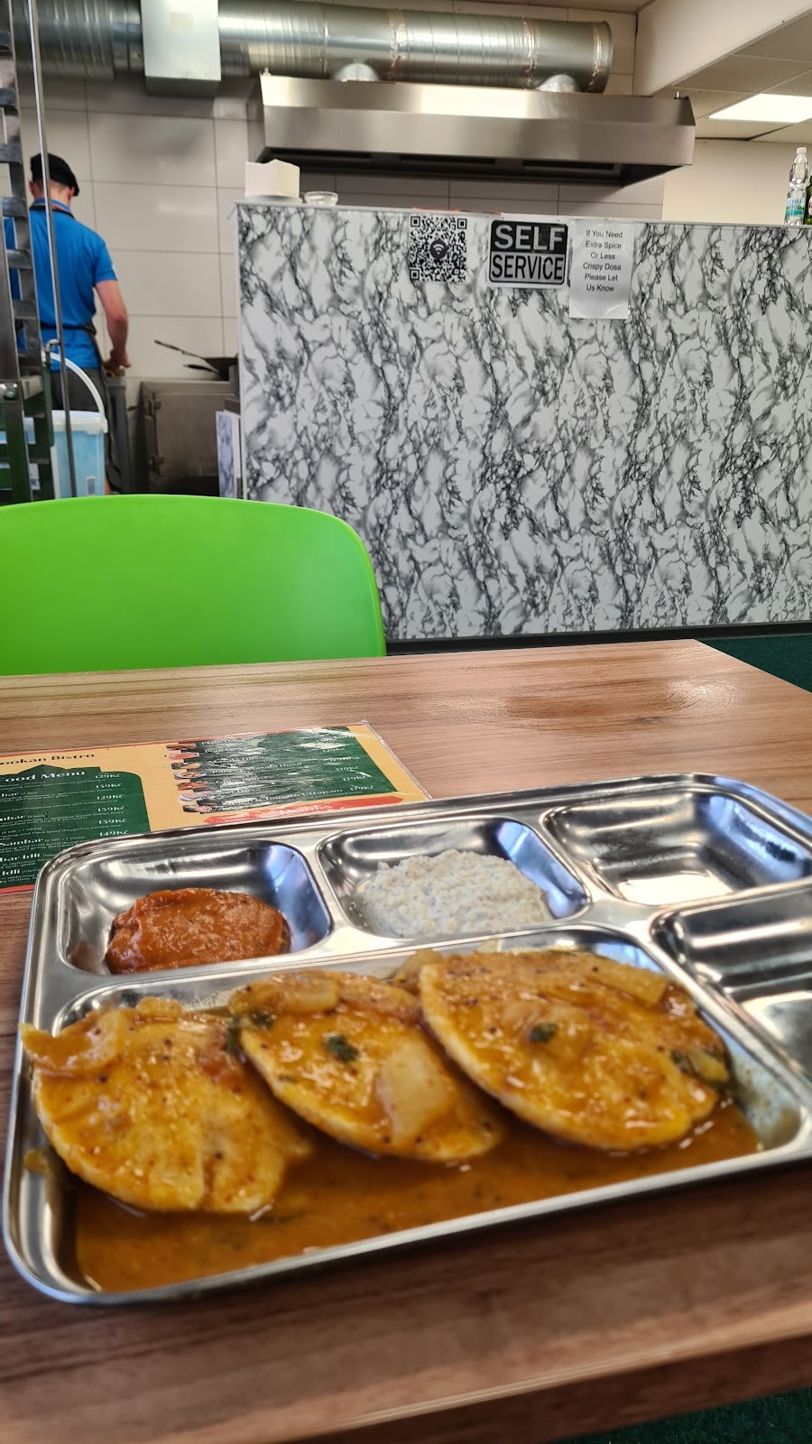 Dookan Dosa Bistro: food & drinks