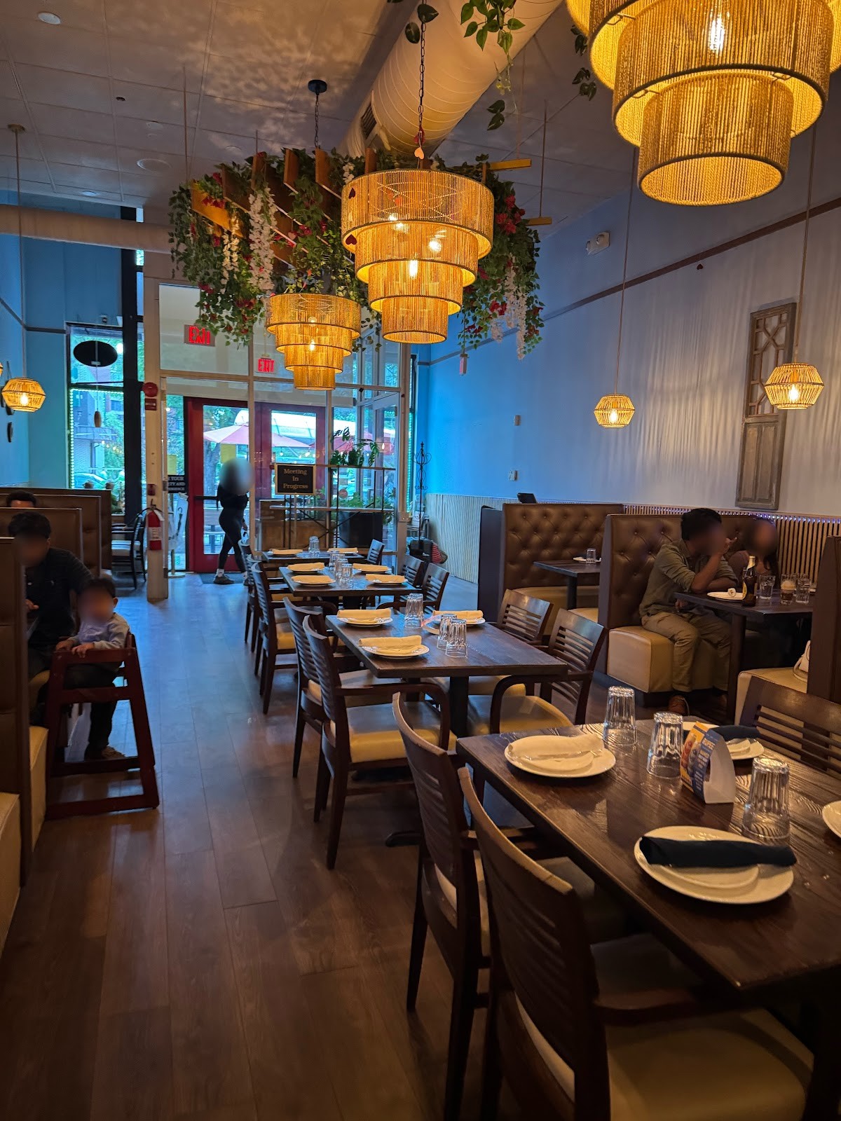 NaanWise Indian Cuisine: the place