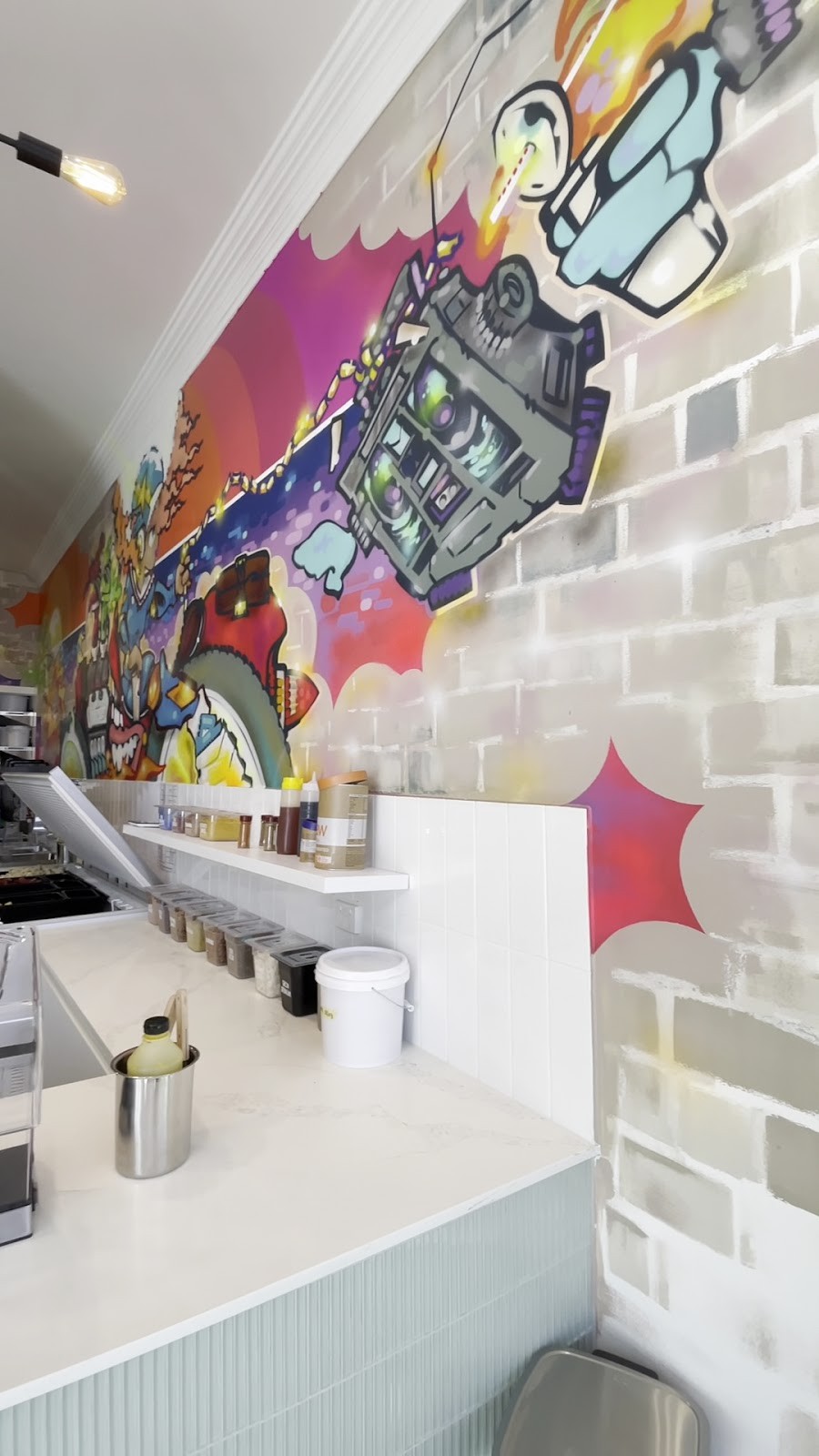 Mr Squeeze St Kilda: the place