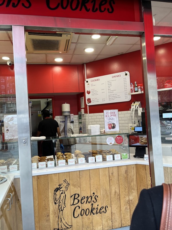 Ben's Cookies: photo 4