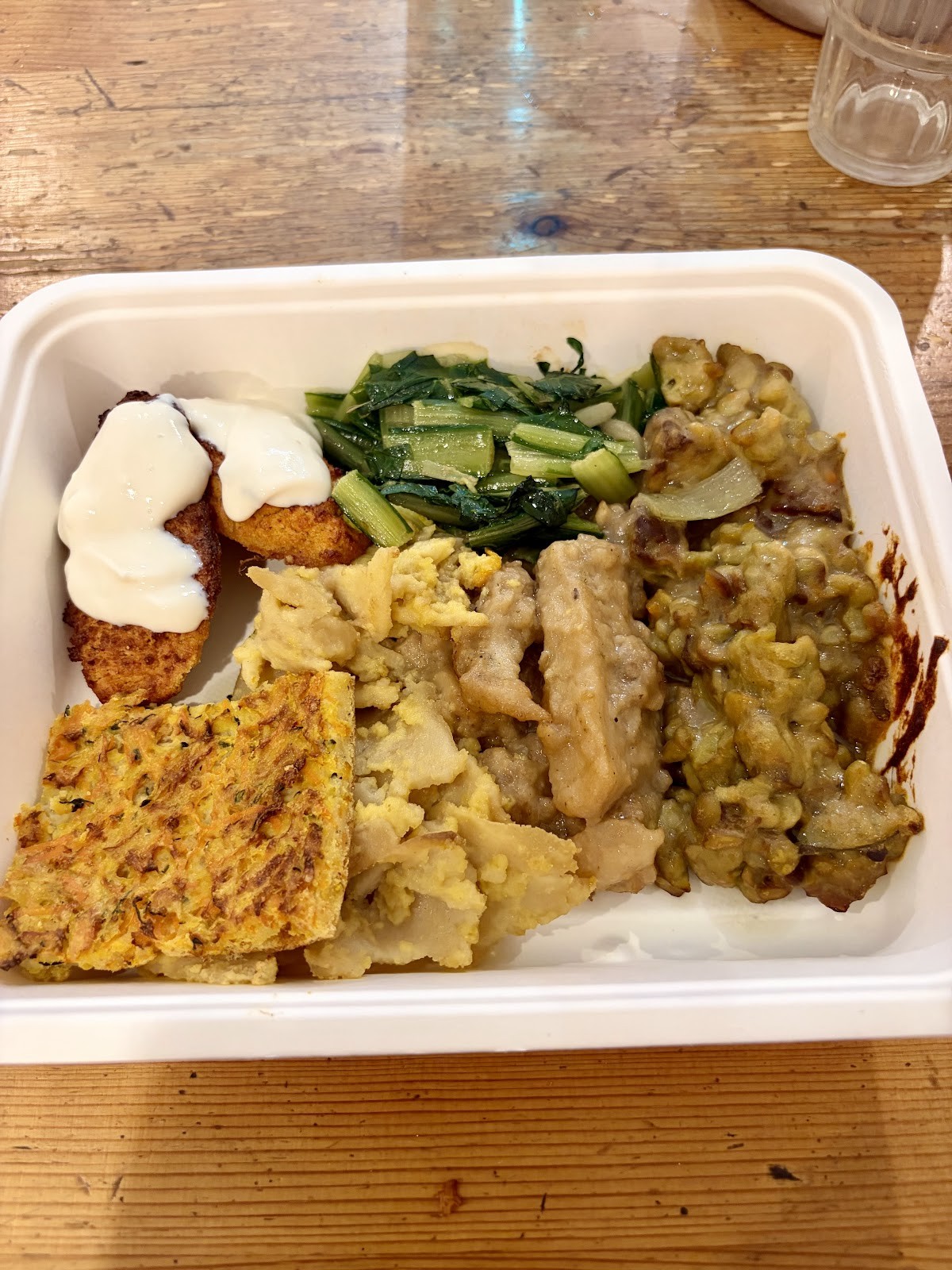 Rosmarino Gastronomia Naturale e Vegana: food & drinks