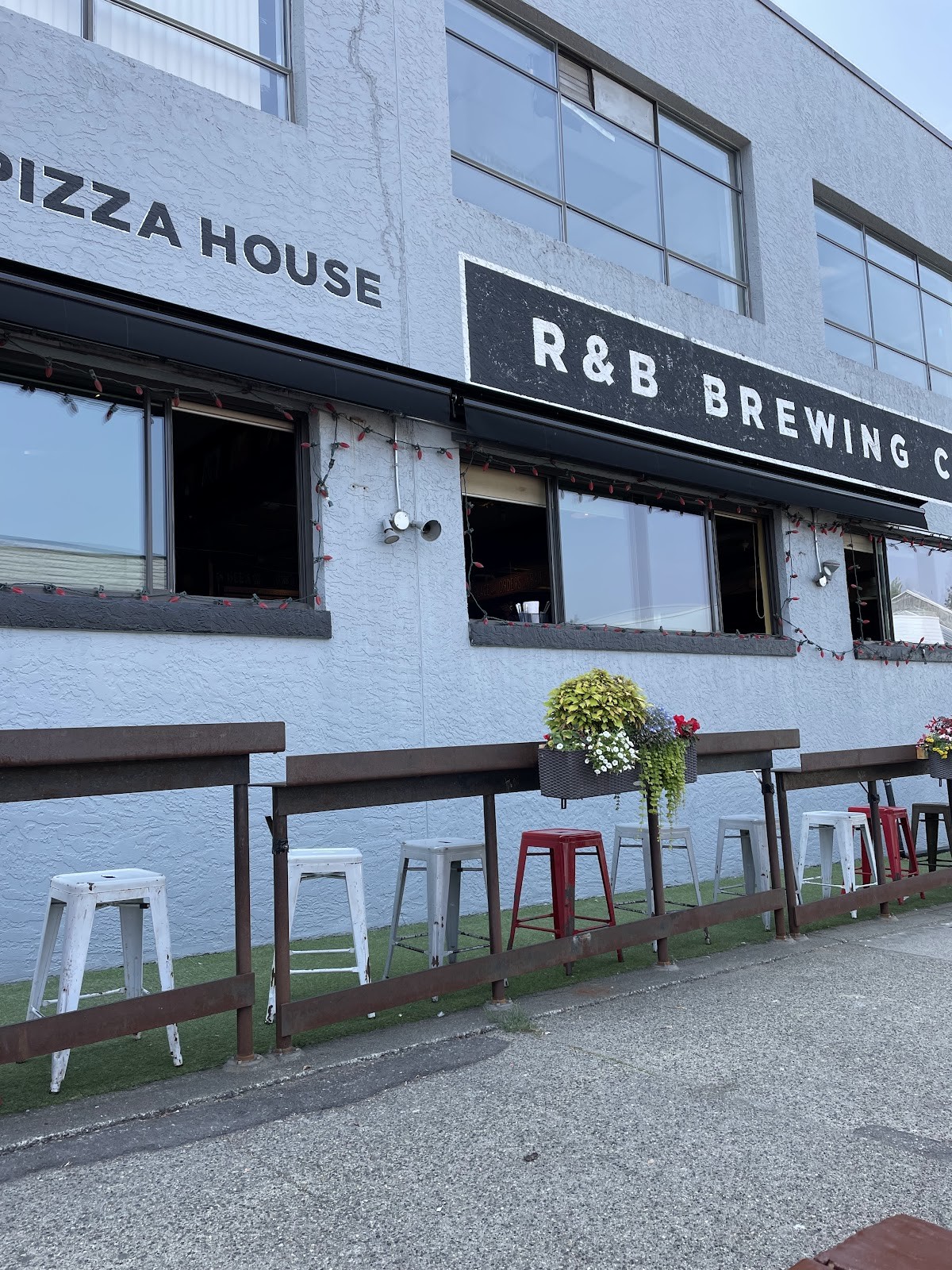 R&B Brewing Co.: the place