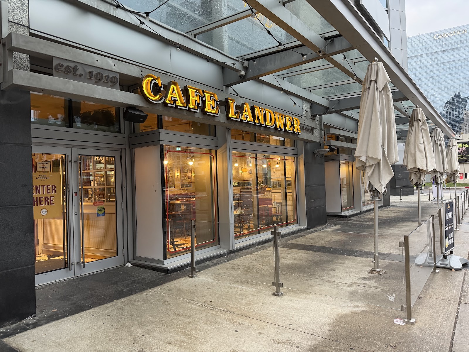 Cafe Landwer: the place