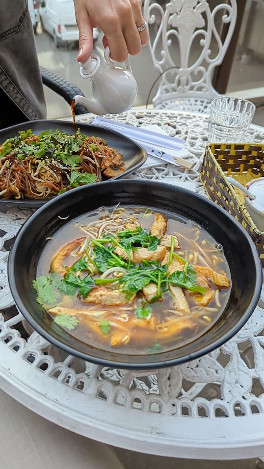 Sen Chay Vegetarian Restaurant: food & drinks