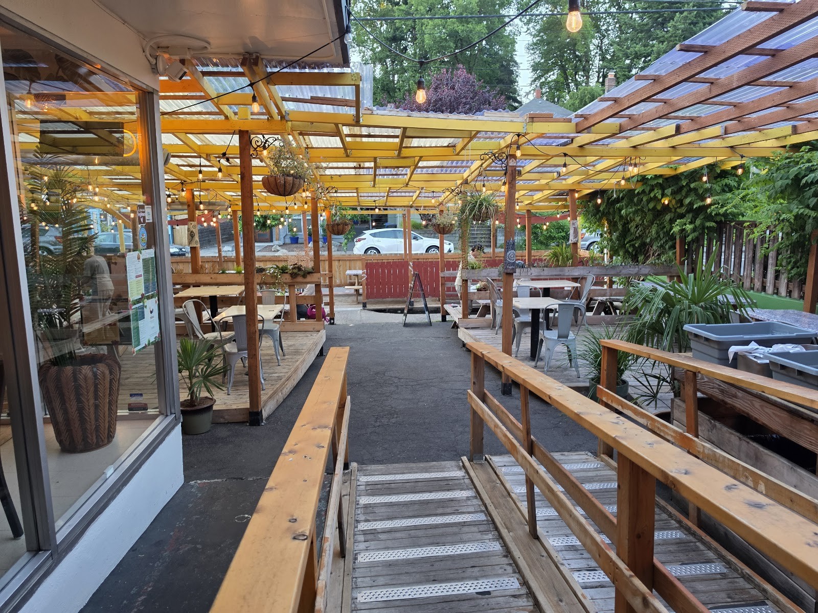 Mirisata: the place