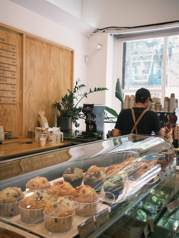 Syra Coffee - Diputació: photo 4