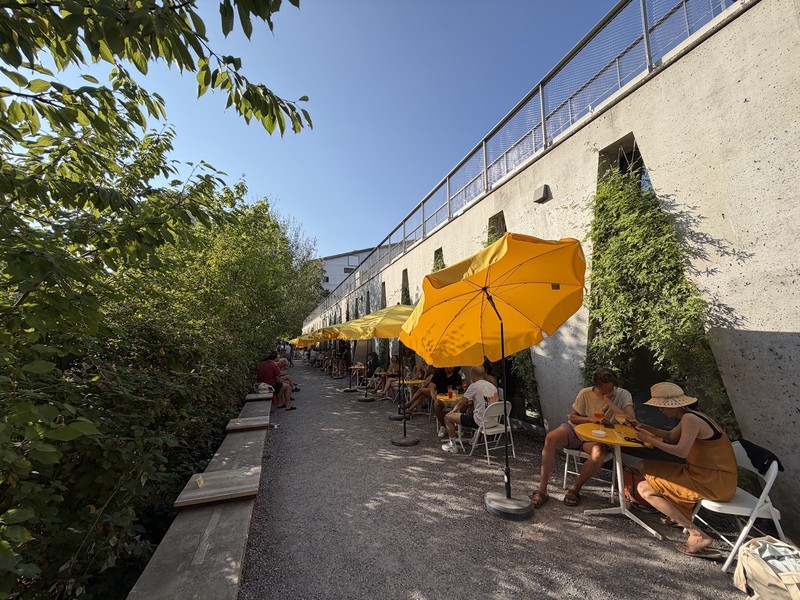 Nude: photo 4