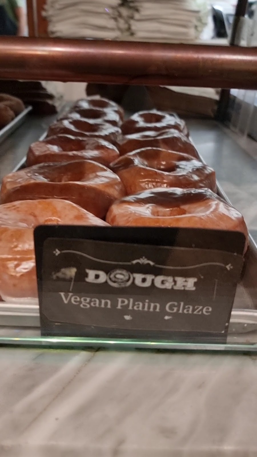 Dough Doughnuts Flatiron: food & drinks
