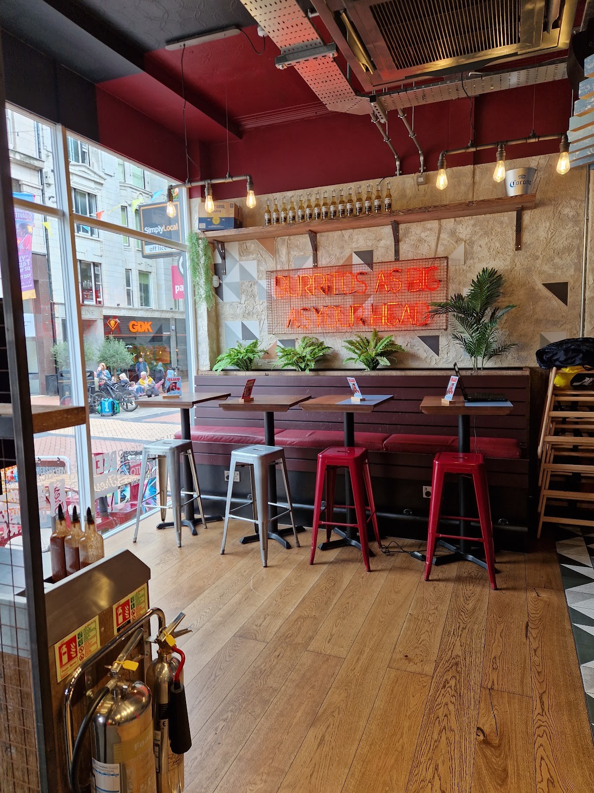 Tortilla Victoria Square: the place