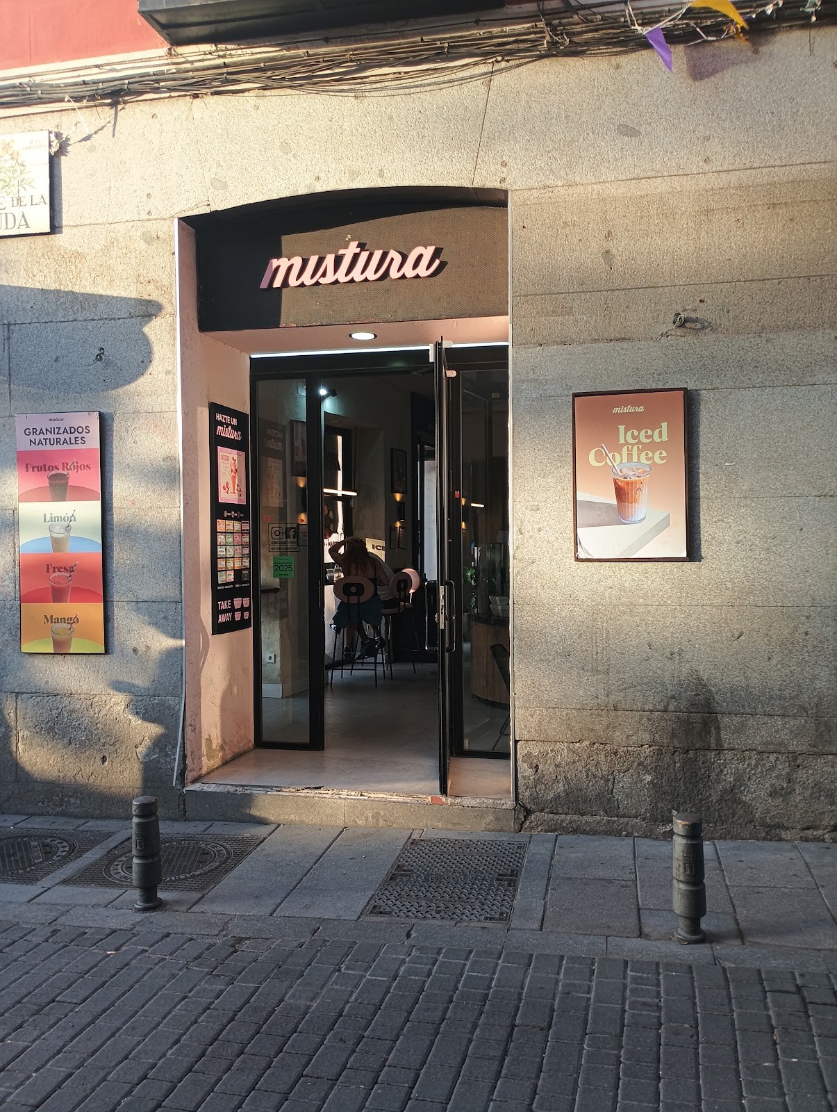 Mistura Ice Cream: the place