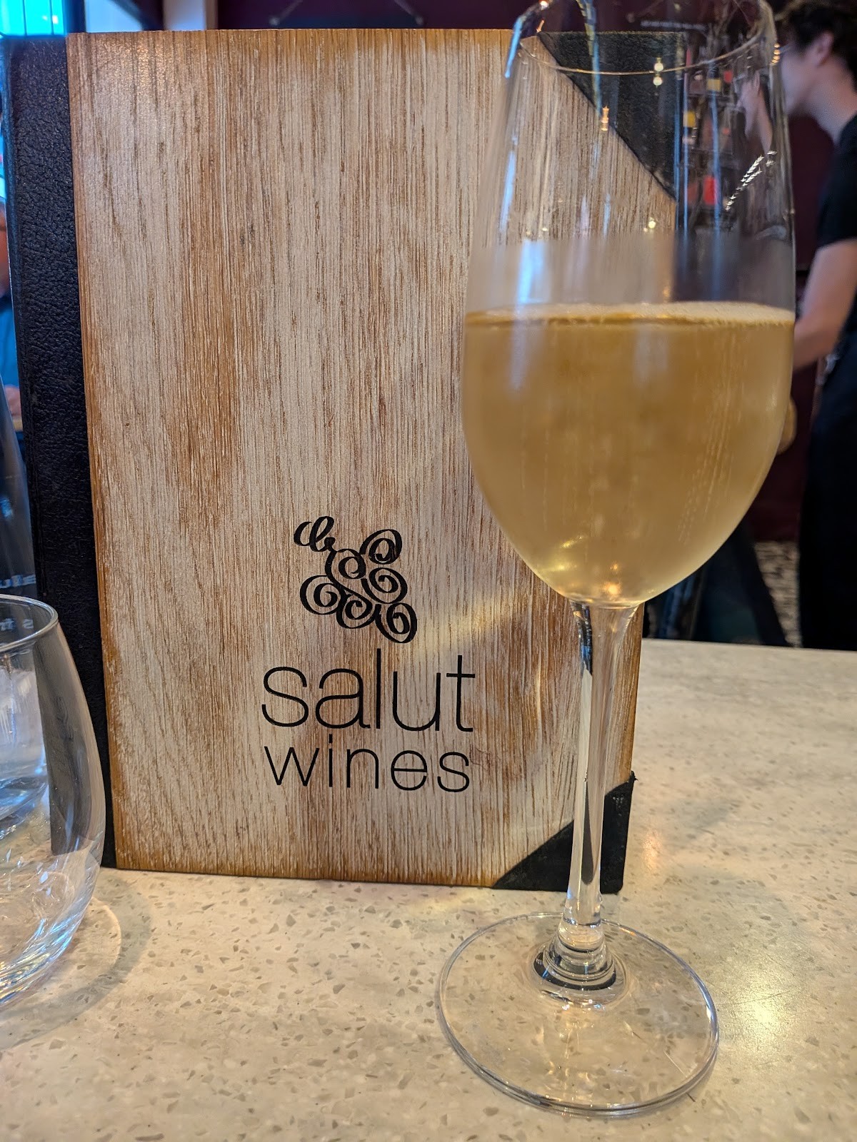Salut Wines: food & drinks