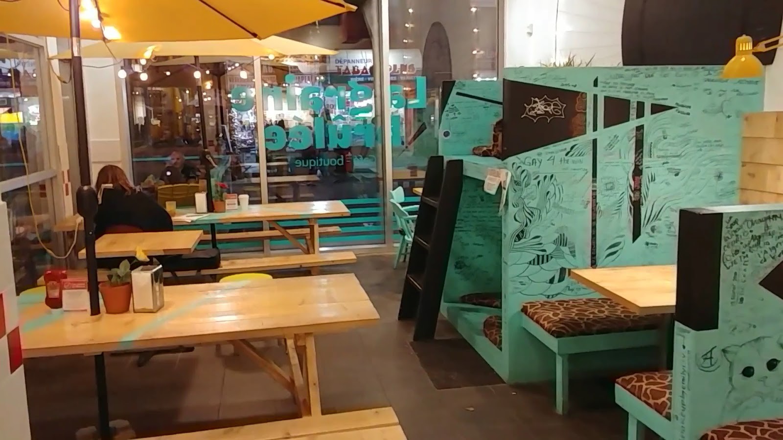 La graine brûlée: the place