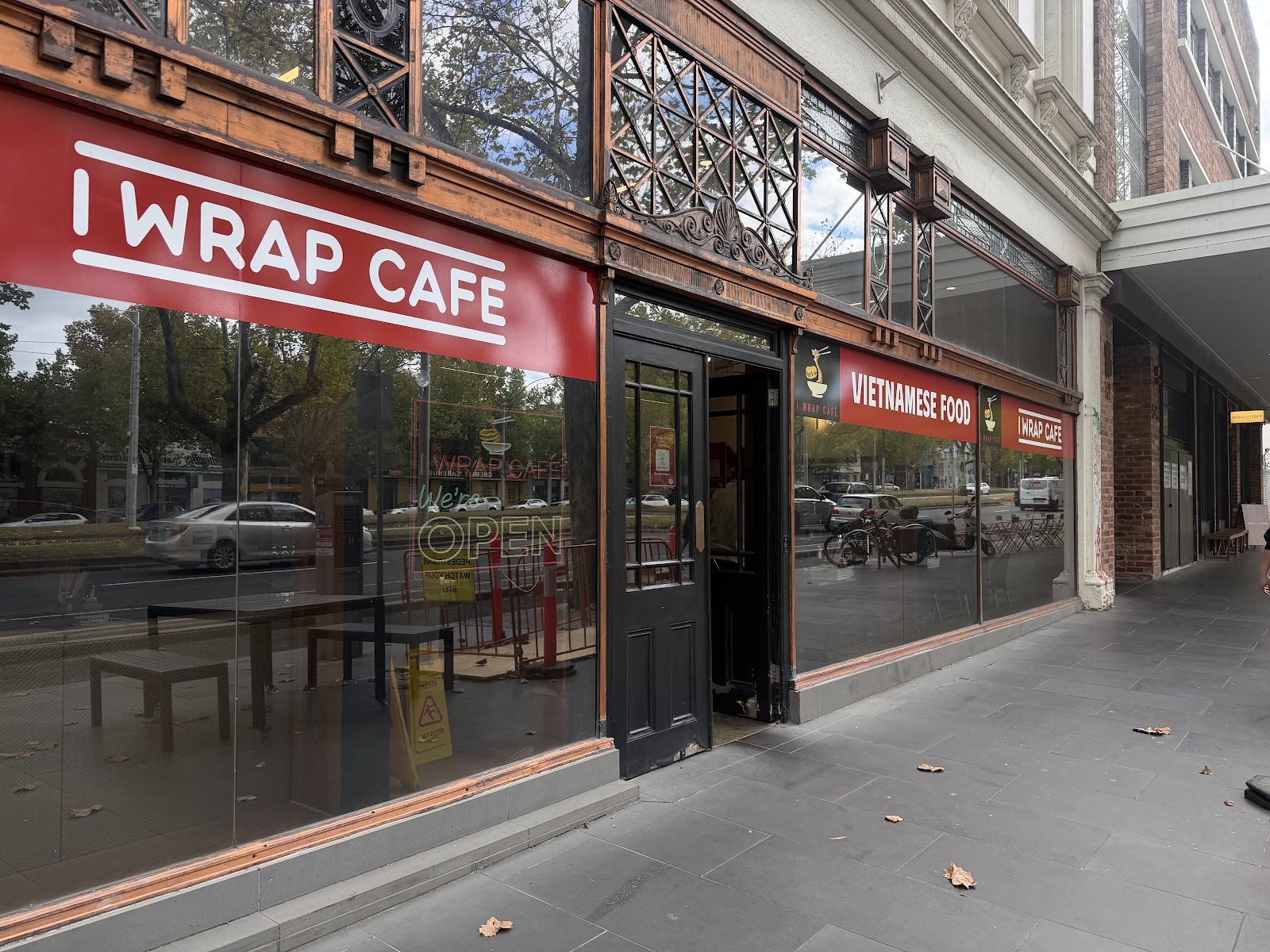 I Wrap Cafe: the place