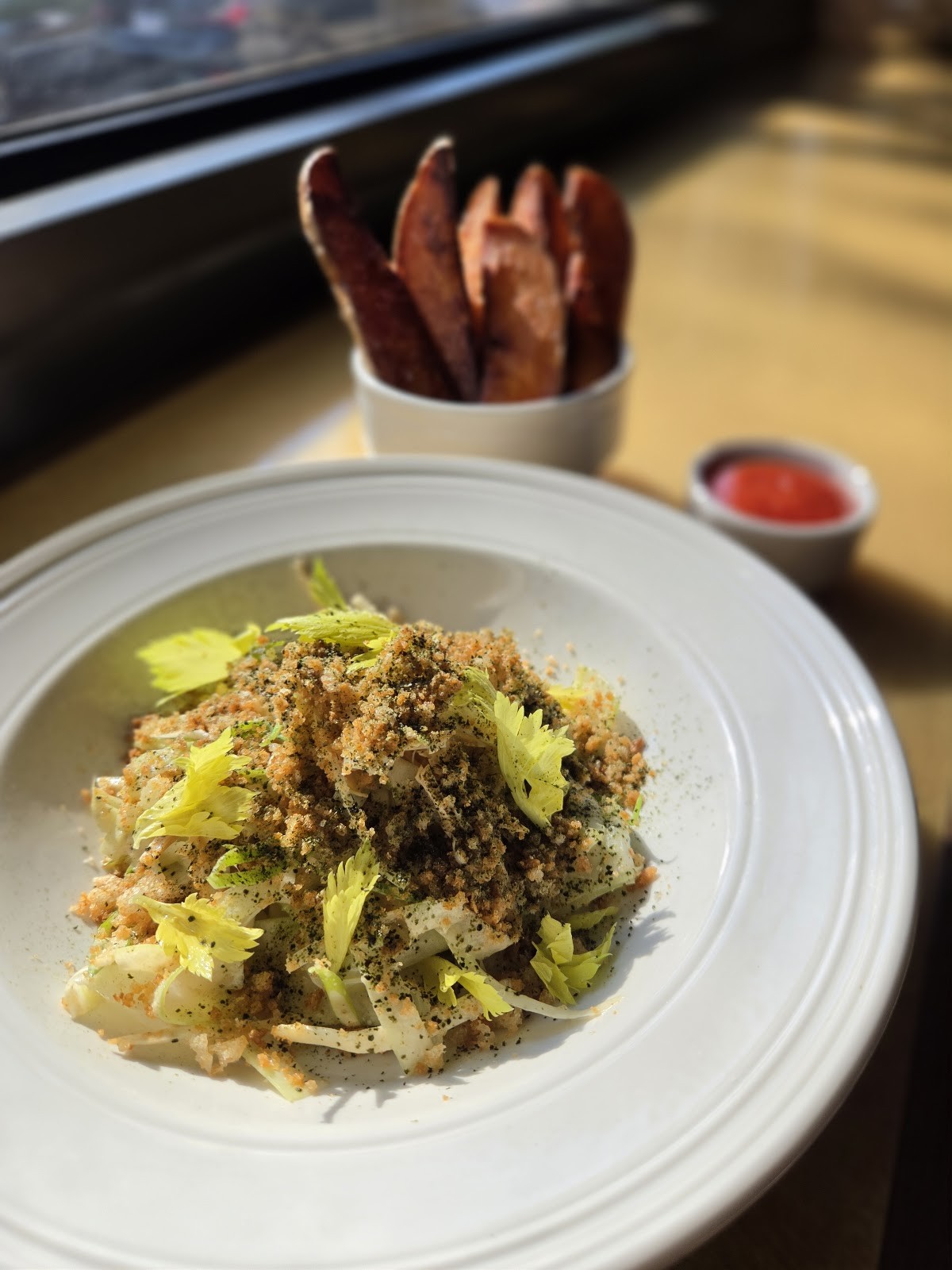 Dewey's Cafe: food & drinks