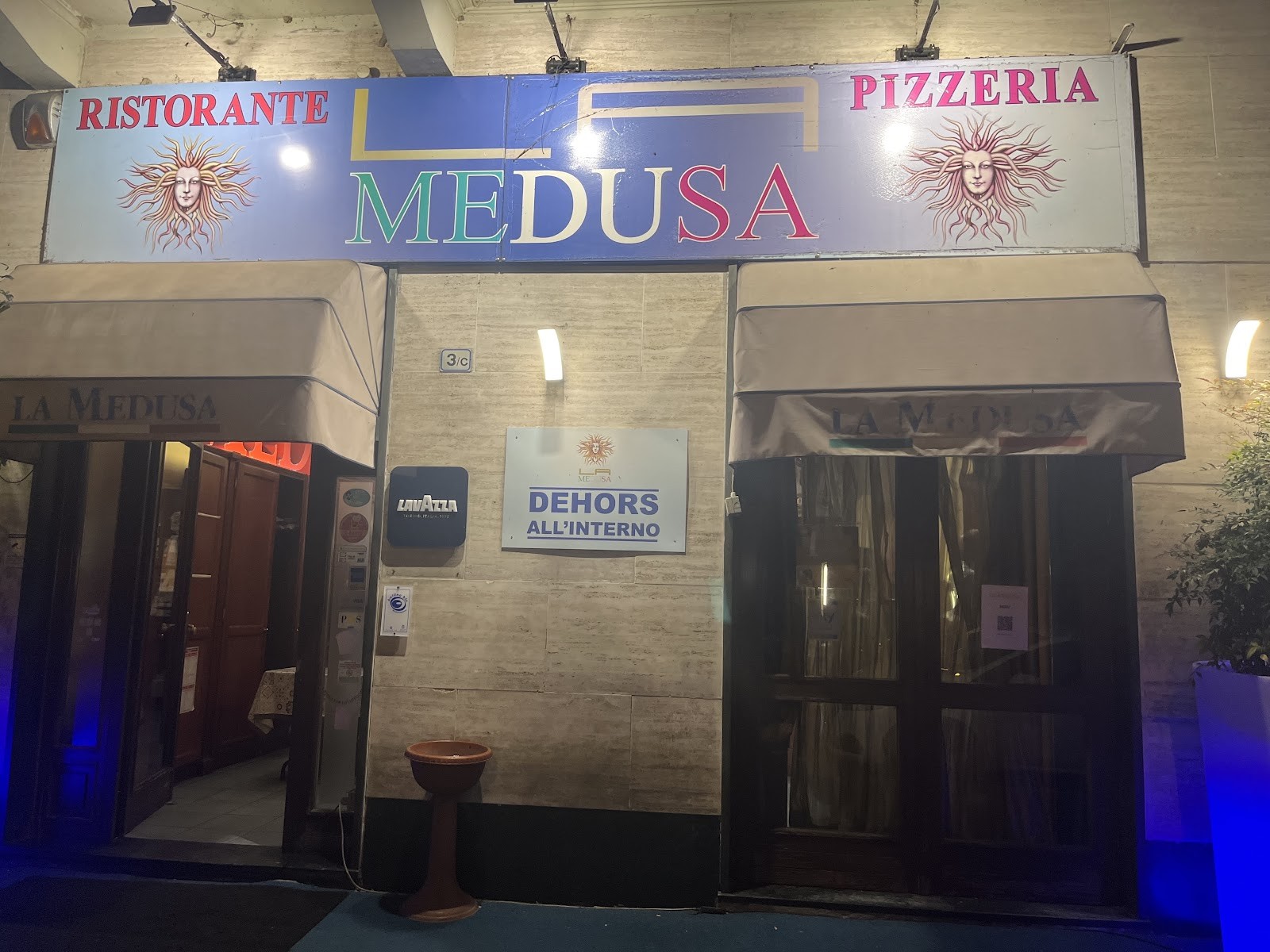 La Medusa: the place