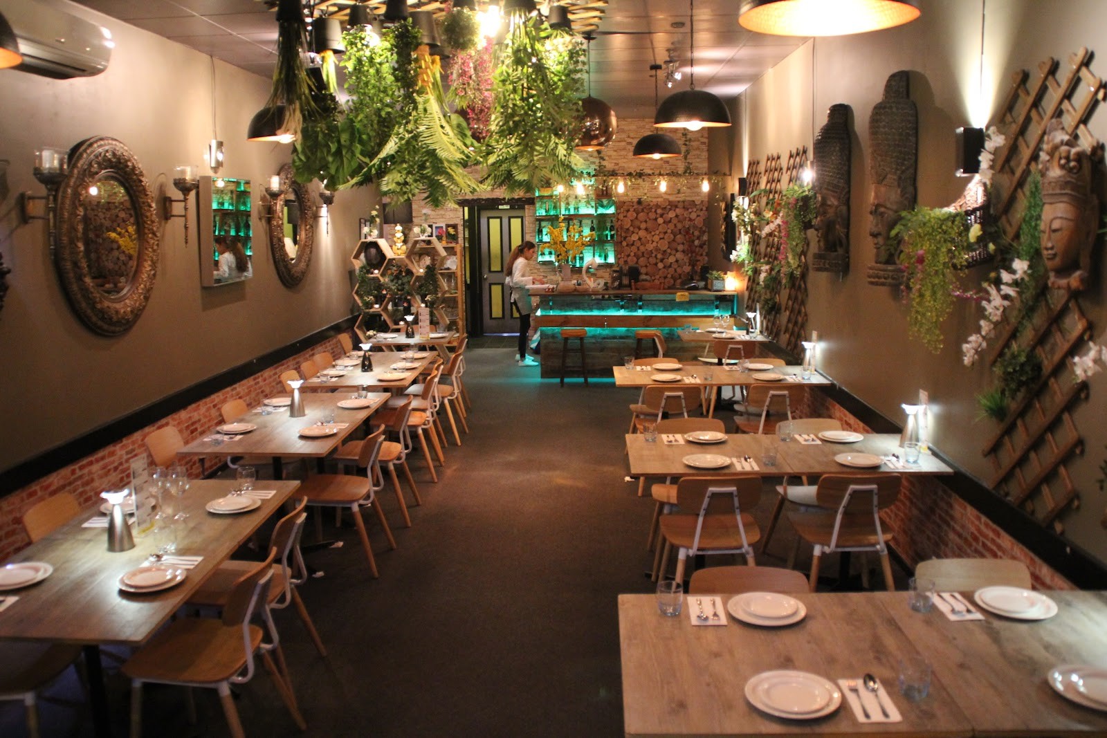 A Taste of Siam Restaurant: the place
