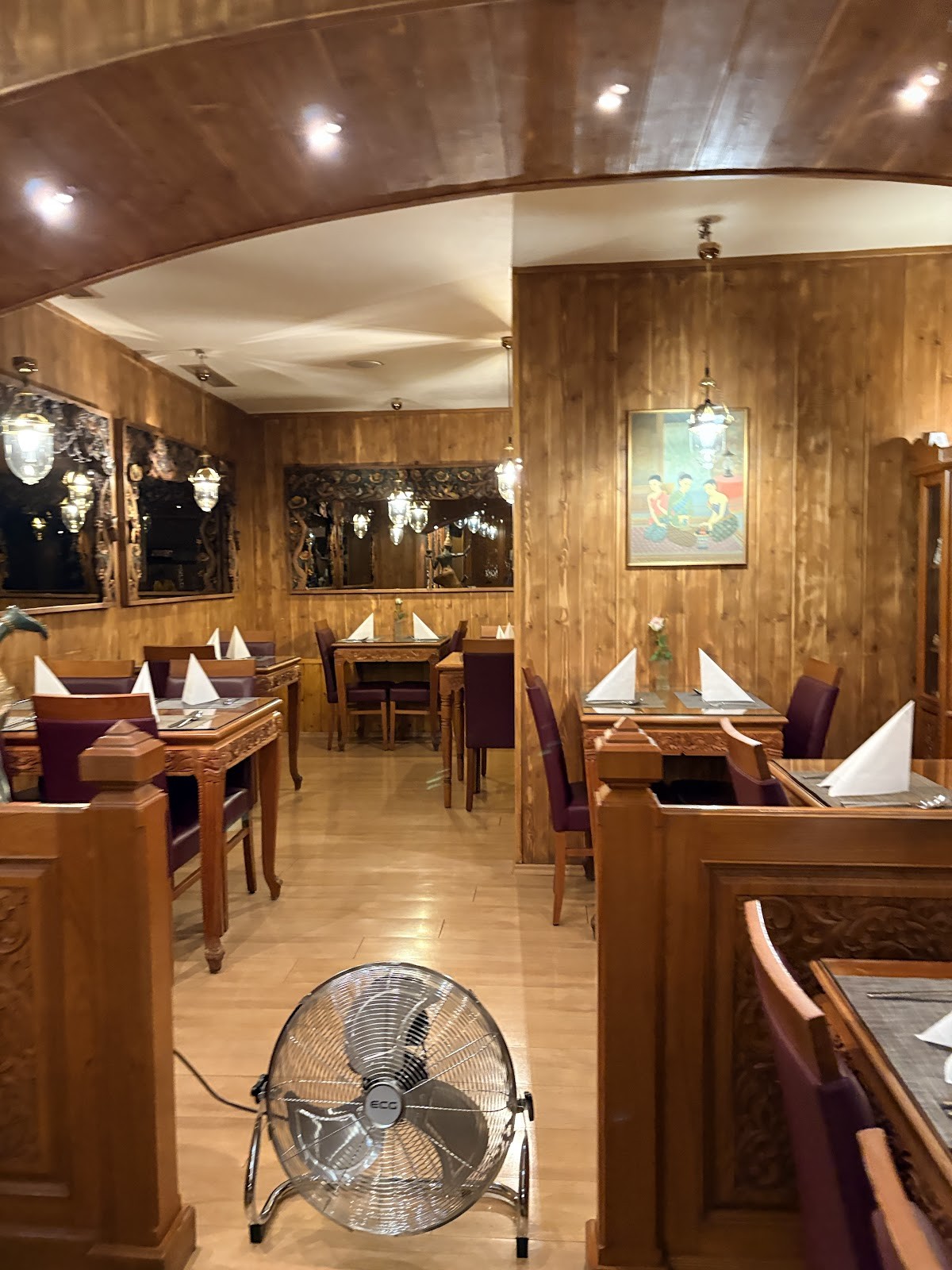 Suvadee Thai Restaurant: the place