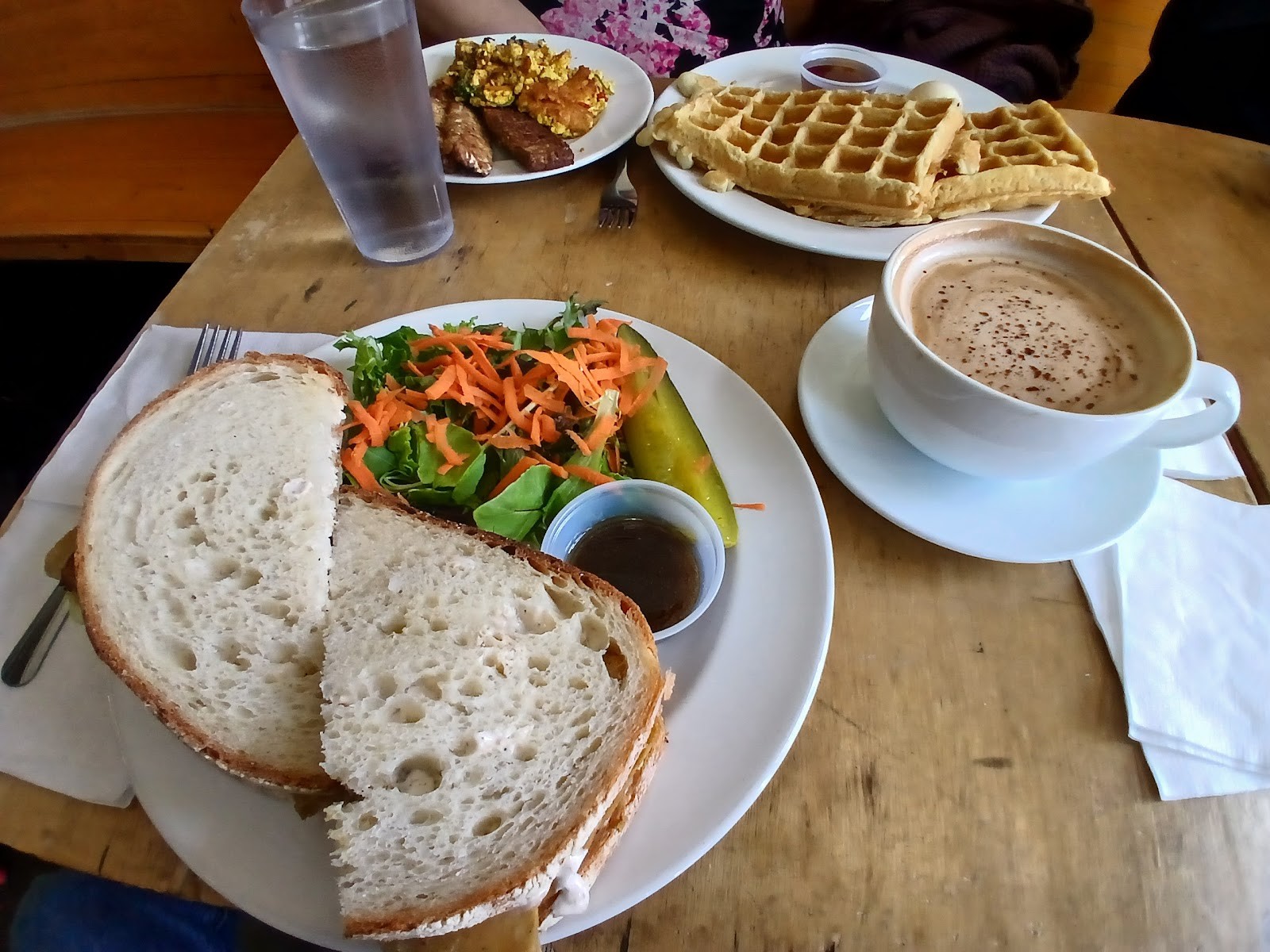 Sweetpea Baking Co.: food & drinks