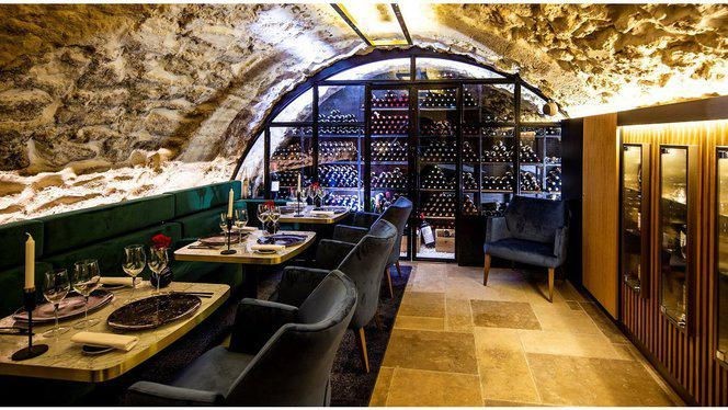 Restaurant ECLIPSES By Cyril Choisne: the place